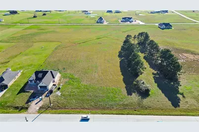 577 Longhorn Trail, Angleton, TX 77515 - Photo 5