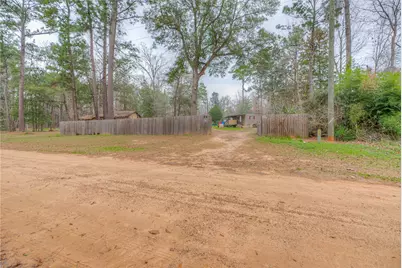 713 Garrett Road, Livingston, TX 77351 - Photo 17