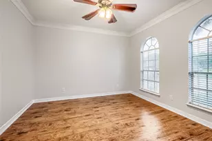 5906 Indian Hills Ln, Sugar Land, TX 77479 - Photo 9