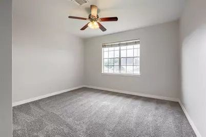 5906 Indian Hills Lane, Sugar Land, TX 77479 - Photo 23