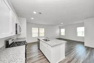 10309 Costa Ter Dr, Rosharon, TX 77583 - Photo 13