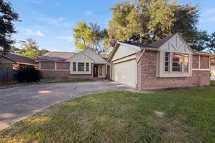 1411 Cherry Springs Ct, Missouri City, TX 77459 - Photo 19