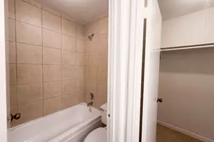 1411 Cherry Springs Ct, Missouri City, TX 77459 - Photo 7