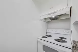 5863 Inwood Dr, Houston, TX 77057 - Photo 21