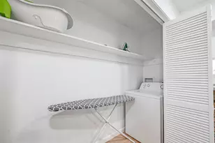 5863 Inwood Dr, Houston, TX 77057 - Photo 13