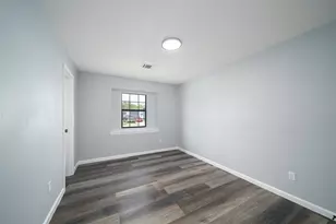 3309 Proswimmer St, Houston, TX 77088 - Photo 9