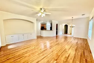 1306 Modena Dr, Pearland, TX 77581 - Photo 9