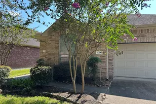 1306 Modena Dr, Pearland, TX 77581 - Photo 3