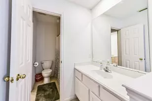 1322 Blackthorne Dr, Houston, TX 77094 - Photo 39