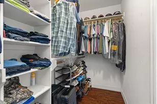 137 Silverbell Cir, Lake Jackson, TX 77566 - Photo 35