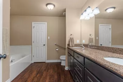 137 Silverbell Circle, Lake Jackson, TX 77566 - Photo 29