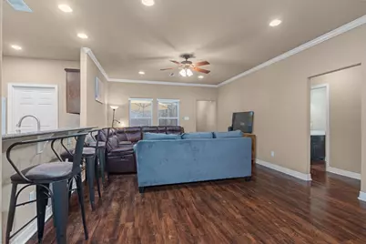 137 Silverbell Circle, Lake Jackson, TX 77566 - Photo 9