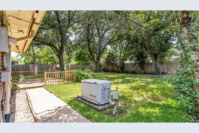 4417 Willowbend Boulevard, Houston, TX 77035 - Photo 31