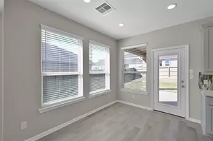 419 Stonebrook Ln, Conroe, TX 77304 - Photo 13