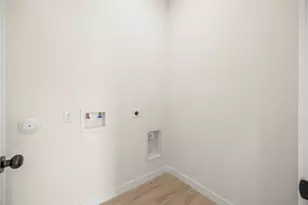 9709 Pelsey St, Houston, TX 77029 - Photo 9