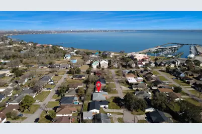 3906 Dolphin Lane, La Porte, TX 77571 - Photo 25