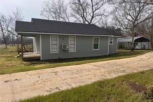 22085 Madison St, Bedias, TX 77831 - Photo 3