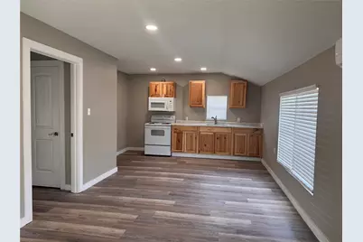 22085 Madison Street, Bedias, TX 77831 - Photo 11