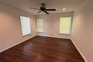 5422 Timber Creek Dr, Houston, TX 77017 - Photo 3