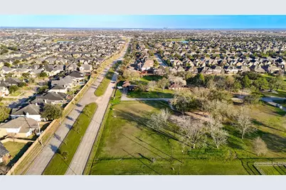 606 Sycamore Road, Richmond, TX 77469 - Photo 33
