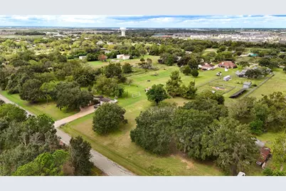 606 Sycamore Road, Richmond, TX 77469 - Photo 25
