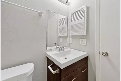 8646 Maplecrest Drive, Houston, TX 77099 - Photo 25