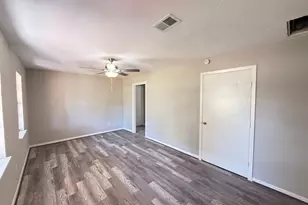 2702 Areba St, Houston, TX 77091 - Photo 5