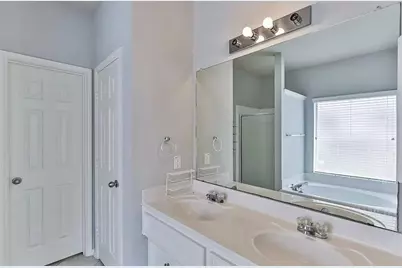 13002 Misty Bay Ln, Pearland, TX 77584 - Photo 15
