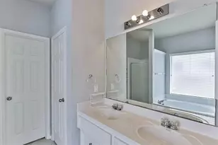 13002 Misty Bay Ln, Pearland, TX 77584 - Photo 15
