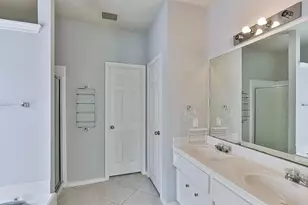 13002 Misty Bay Ln, Pearland, TX 77584 - Photo 17