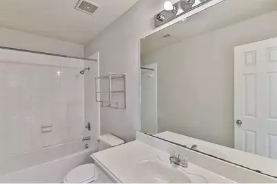 13002 Misty Bay Ln, Pearland, TX 77584 - Photo 21