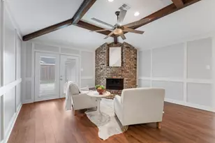 10818 Olympia Dr, Houston, TX 77042 - Photo 11