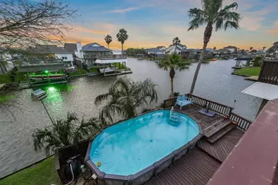 9 S Sandpiper Street, La Marque, TX 77568 - Photo 7