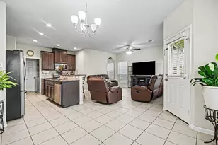 6523 Macroom Meadows Ln, Houston, TX 77048 - Photo 7
