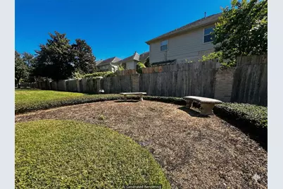 2800 Jeanetta Street #203, Houston, TX 77063 - Photo 33