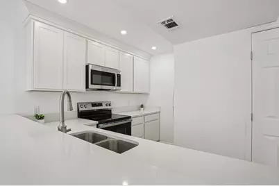 2800 Jeanetta Street #203, Houston, TX 77063 - Photo 9