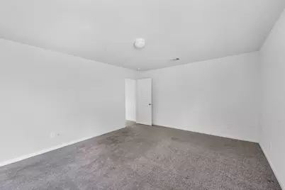 12998 Sorrento Bay Drive, Willis, TX 77318 - Photo 9