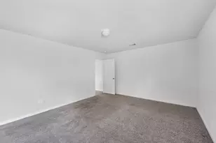 12998 Sorrento Bay Dr, Willis, TX 77318 - Photo 9