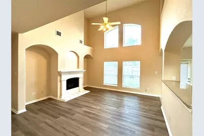 2518 Brittany Lakes, League City, TX 77573 - Photo 5