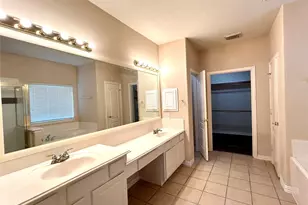 2518 Brittany Lakes, League City, TX 77573 - Photo 9