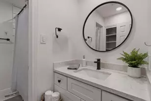 9584 Doliver Dr, Houston, TX 77063 - Photo 21