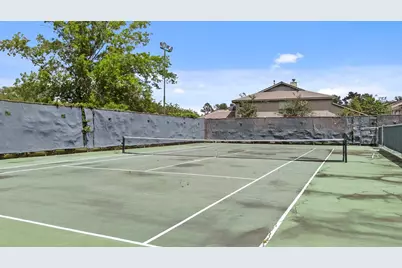 9584 Doliver Drive, Houston, TX 77063 - Photo 35