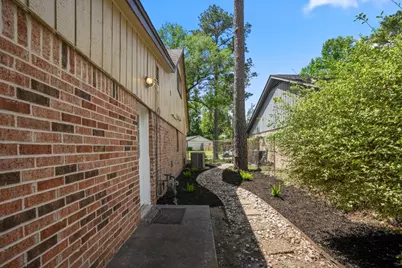 5918 Par Four Drive, Houston, TX 77088 - Photo 37