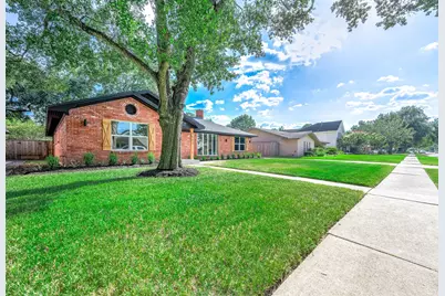 5507 Valkeith Drive, Houston, TX 77096 - Photo 3