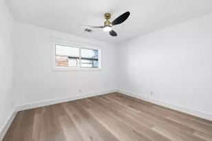 5507 Valkeith Dr, Houston, TX 77096 - Photo 29