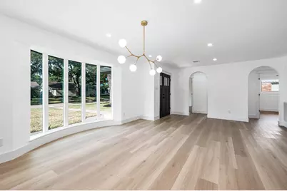 5507 Valkeith Drive, Houston, TX 77096 - Photo 11