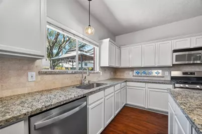 5118 Cherry Blossom, League City, TX 77573 - Photo 17