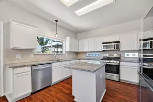 5118 Cherry Blossom, League City, TX 77573 - Photo 15