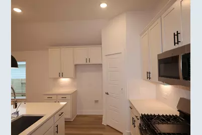 16831 Zavala Way, Montgomery, TX 77316 - Photo 13