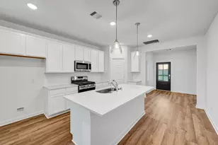 1234 Sacred Lgt Ln, La Marque, TX 77568 - Photo 13